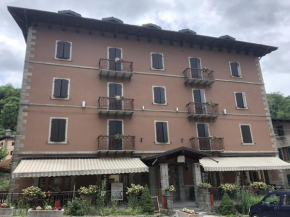 Гостиница Hotel Appennino  Фьюмальбо